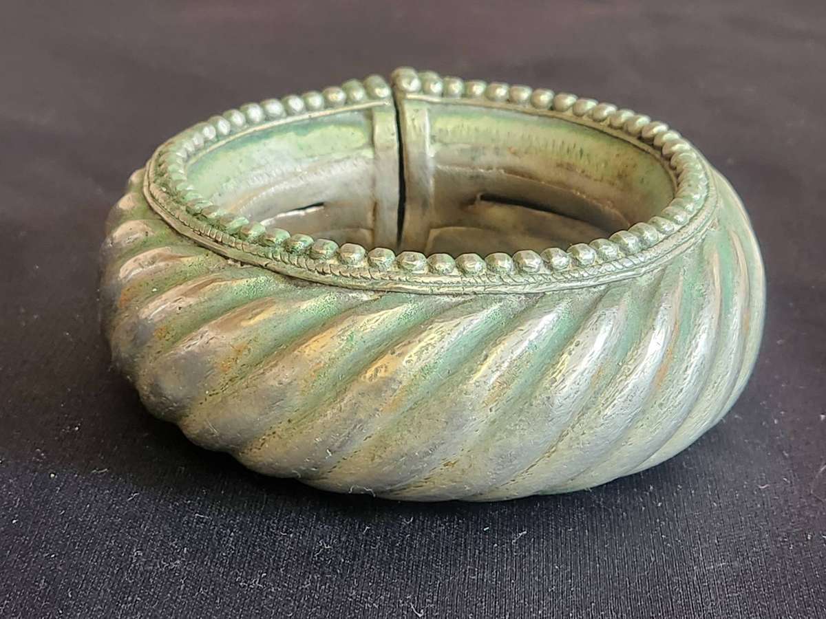 Rare Antique 1800's North African Omani Slave Bangle