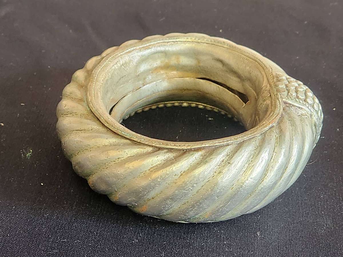 Rare Antique 1800's North African Omani Slave Bangle