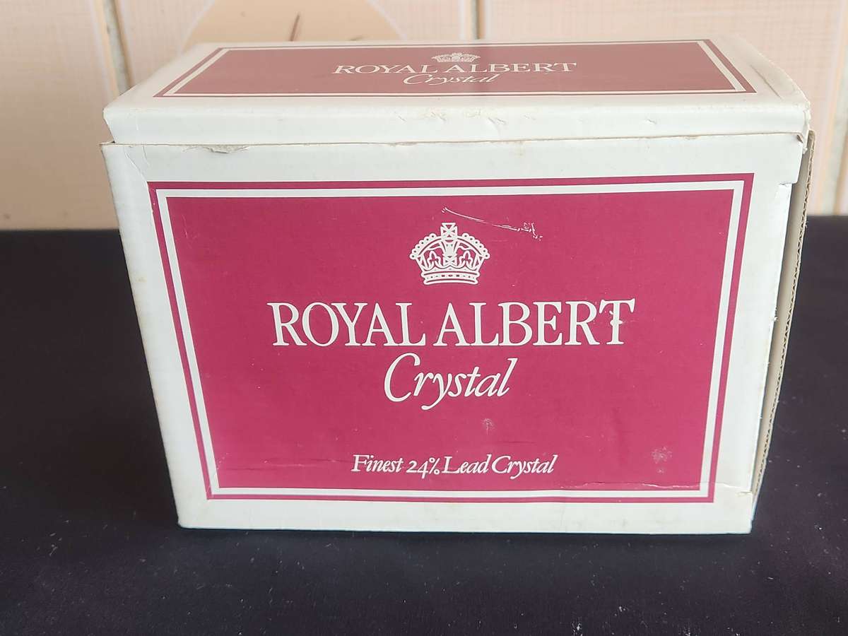 PAIR OF ROYAL ALBERT CRYSTAL GLASSES, MADE IN GERMANY