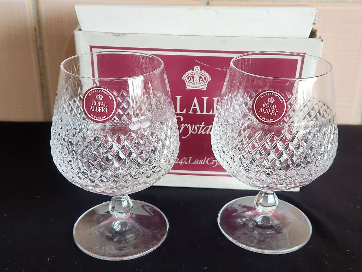 PAIR OF ROYAL ALBERT CRYSTAL GLASSES, MADE IN GERMANY