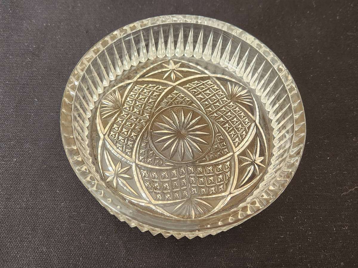 BEAUTIFUL CHROMIUM PLATED FOOTED CAVIAR DISH