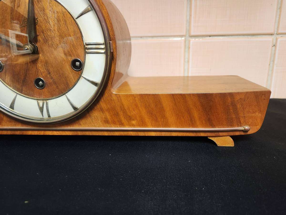 VINTAGE AUGUST SCHATZ AND SOHNE MANTEL CLOCK, WORKING