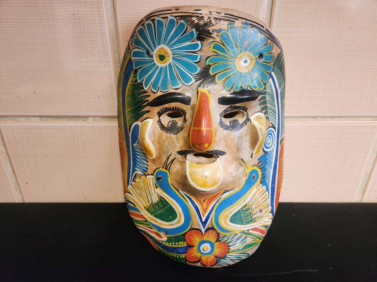 VINTAGE 1950's MEXICAN FOLK ART CLAY MASK