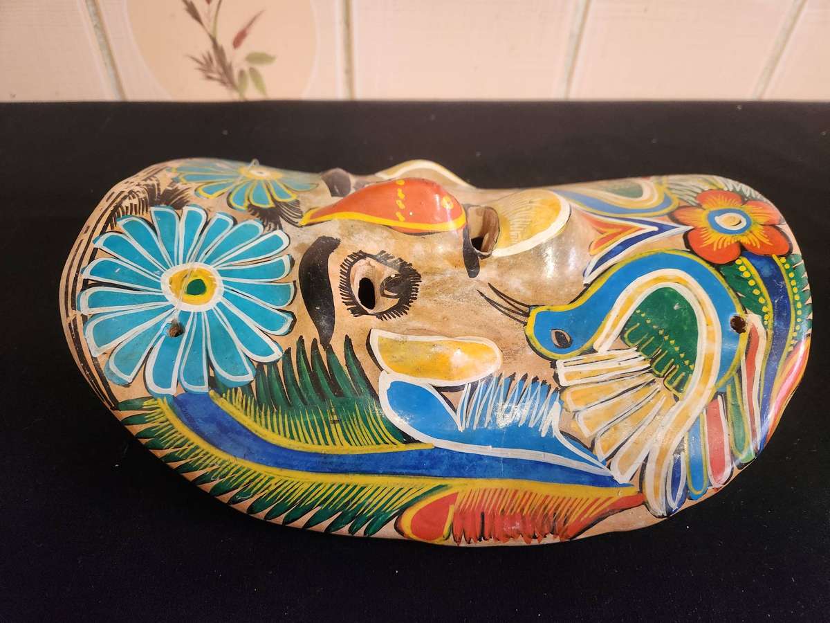 VINTAGE 1950's MEXICAN FOLK ART CLAY MASK