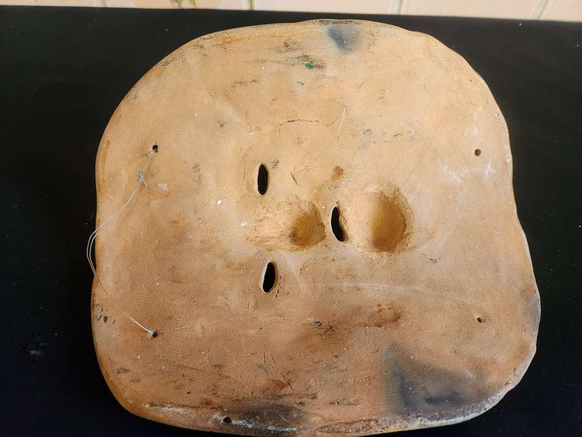 VINTAGE 1950's MEXICAN FOLK ART CLAY MASK