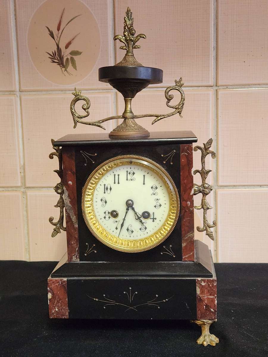 ANTIQUE 19th CENTURY FRENCH MARBLE MANTEL CLOCK FOR RESTORATION