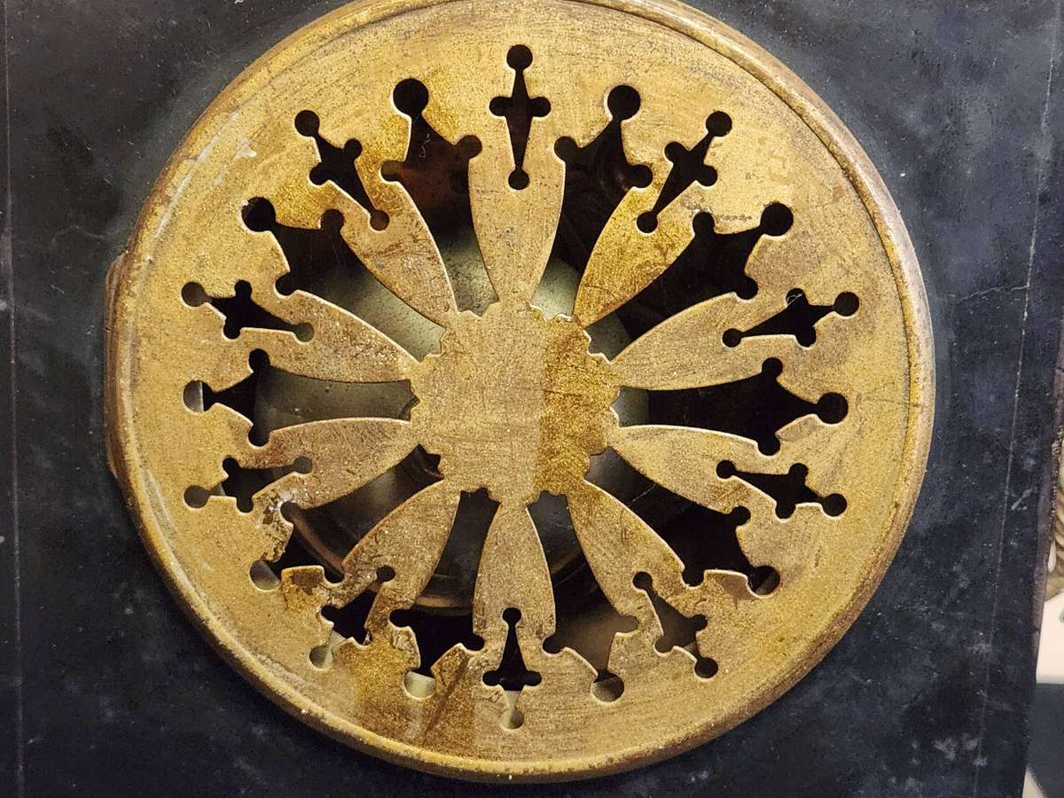 ANTIQUE 19th CENTURY FRENCH MARBLE MANTEL CLOCK FOR RESTORATION