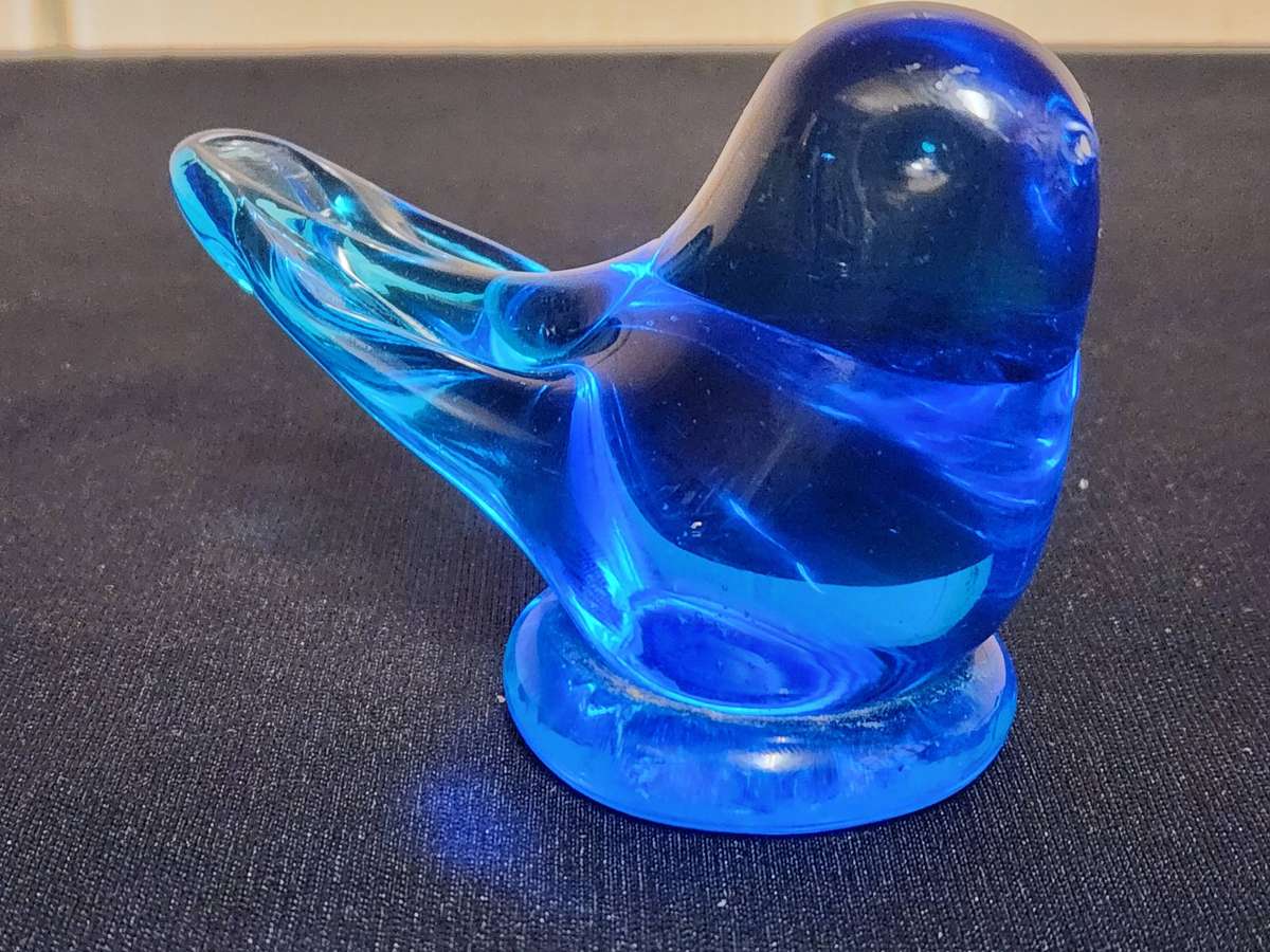 LEO WARD ART GLASS BLUEBIRD OF HAPPINESS, SIGNED AND DATED