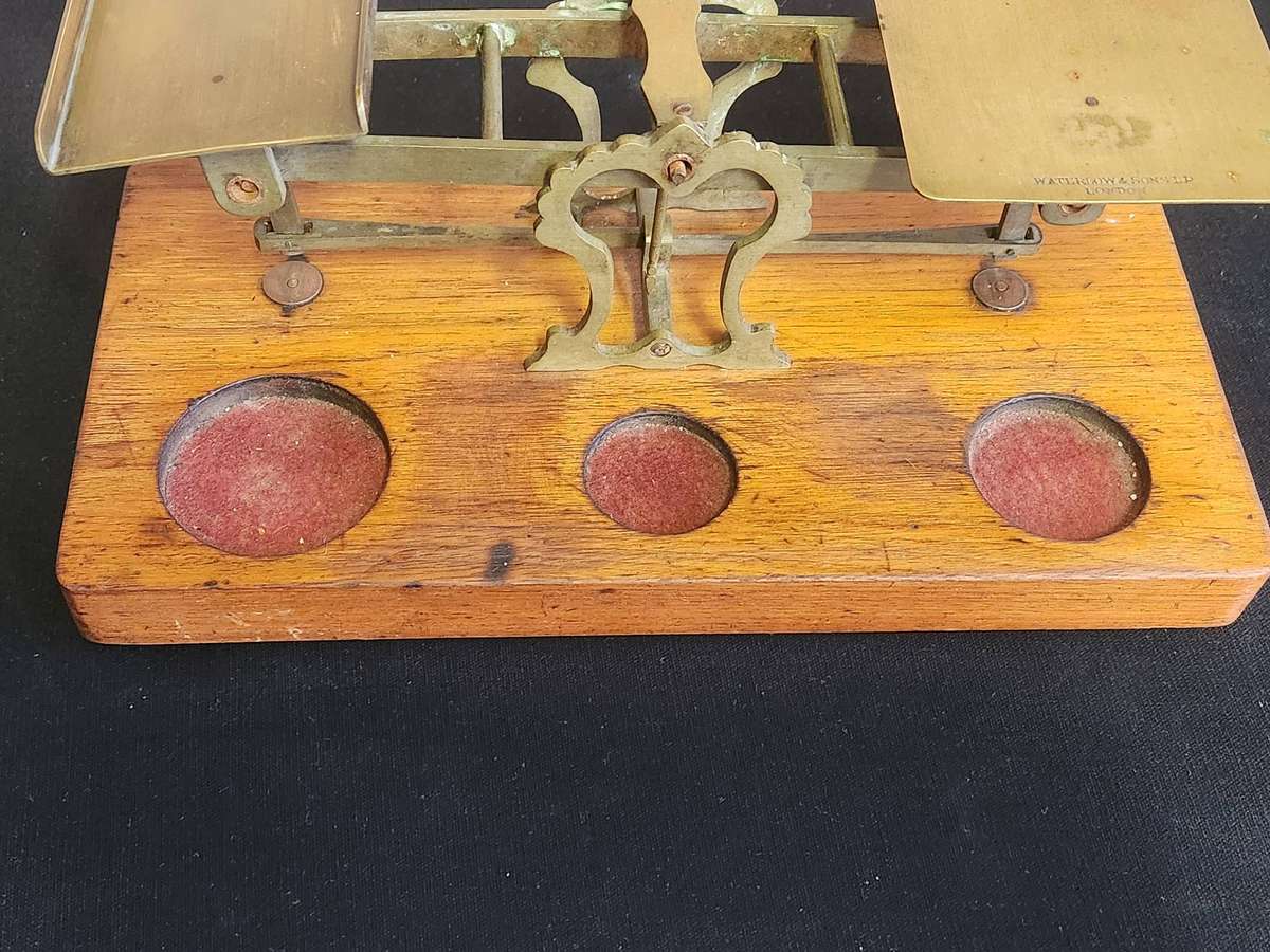 VINTAGE WATERLOW AND SONS LONDON POSTMASTERS SCALE