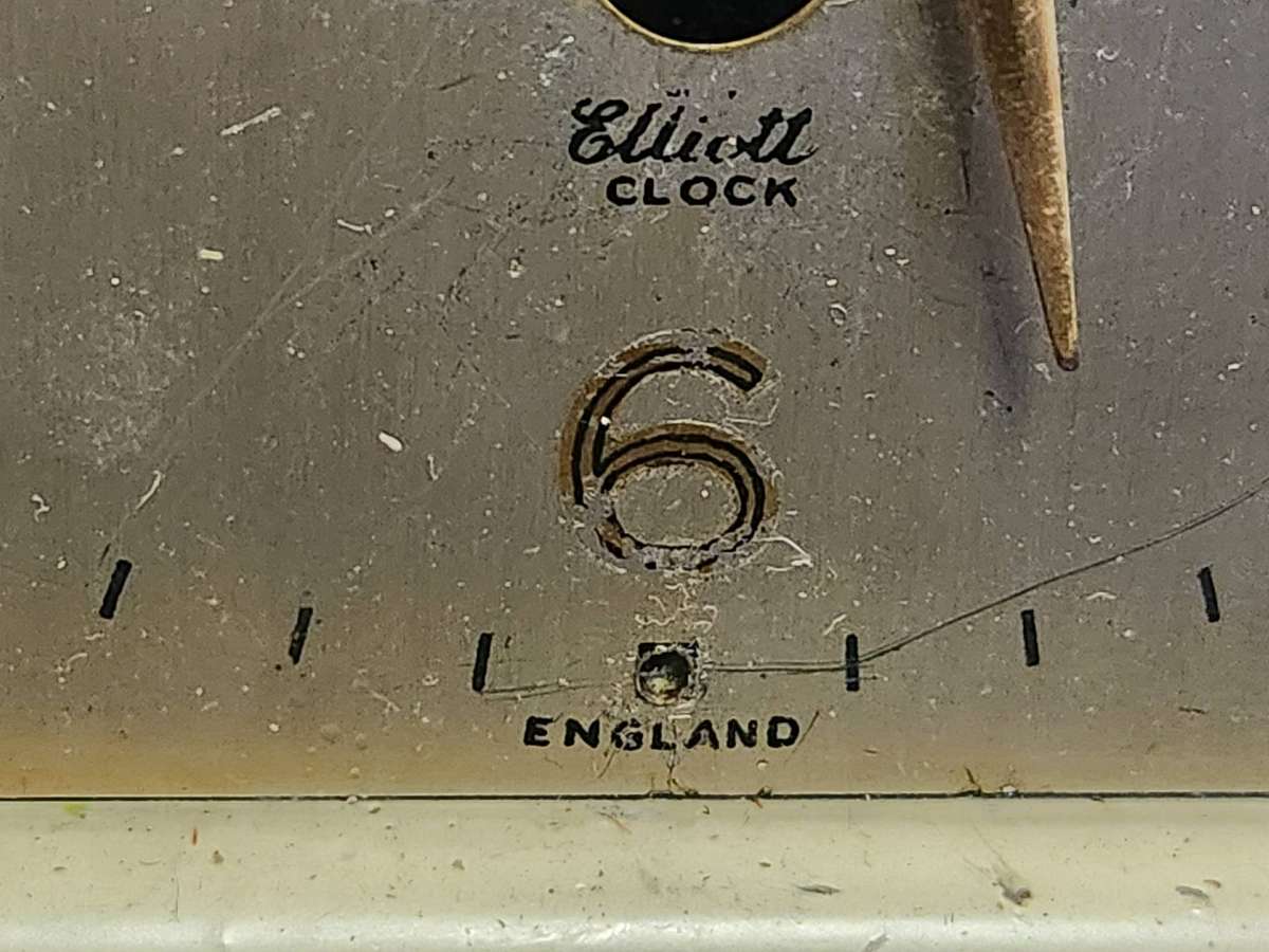 ANTIQUE ELLIOTT CLOCK ENGLAND FOR RESTORATION