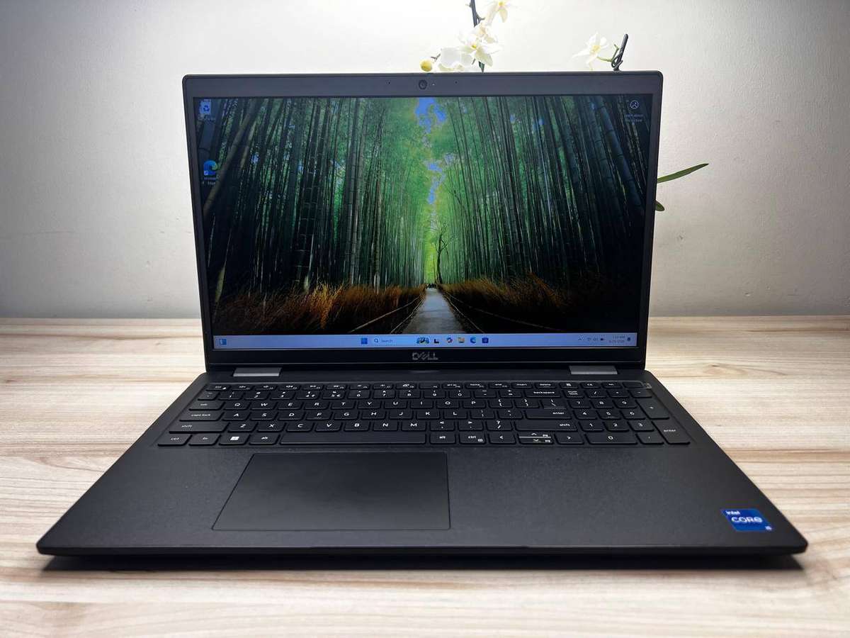 Dell Latitude 3520 15.6 | Intel Core i5-1135G7 11th Gen | 8GB RAM | 256GB SSD