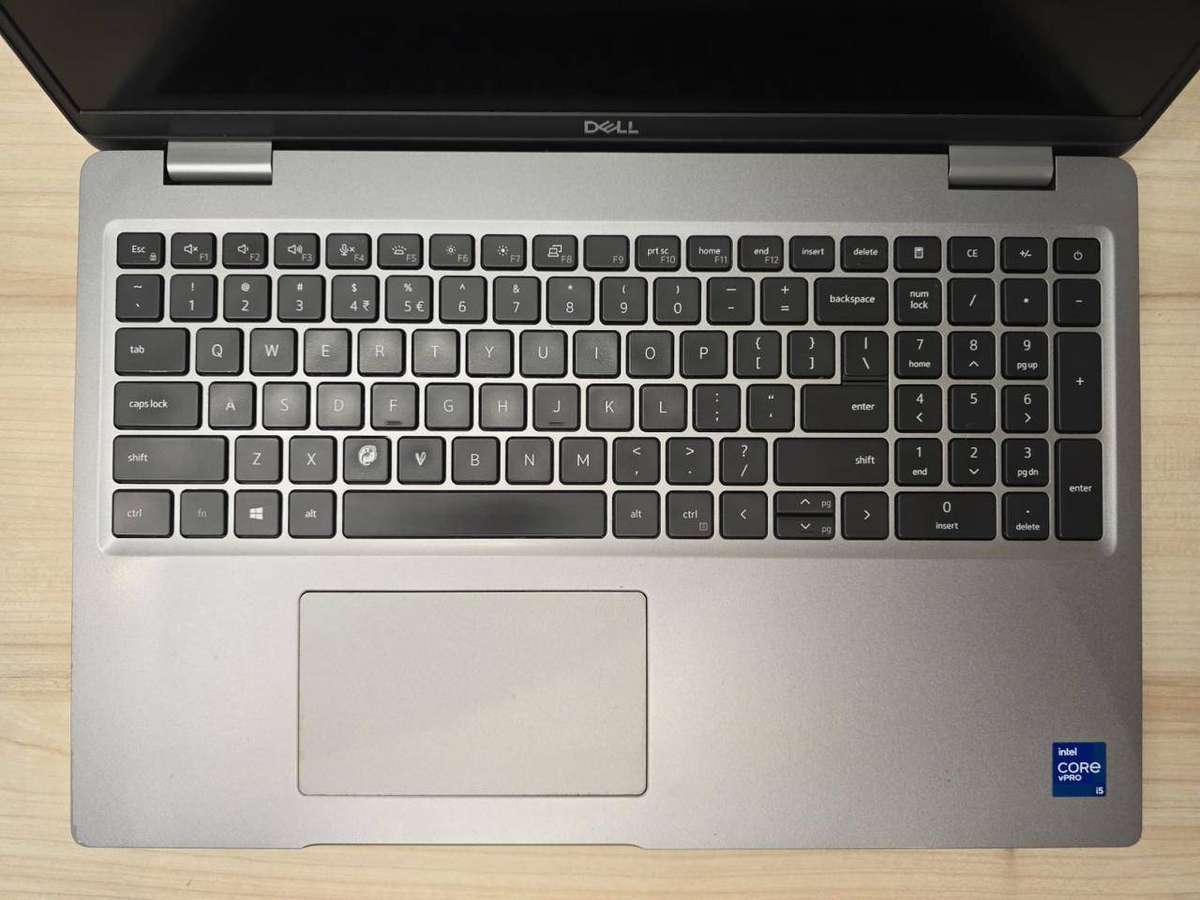 Dell Latitude 5520 | i5-1145G7 vPro 11th Gen | 8GB | 256GB SSD | LTE | Iris Xe