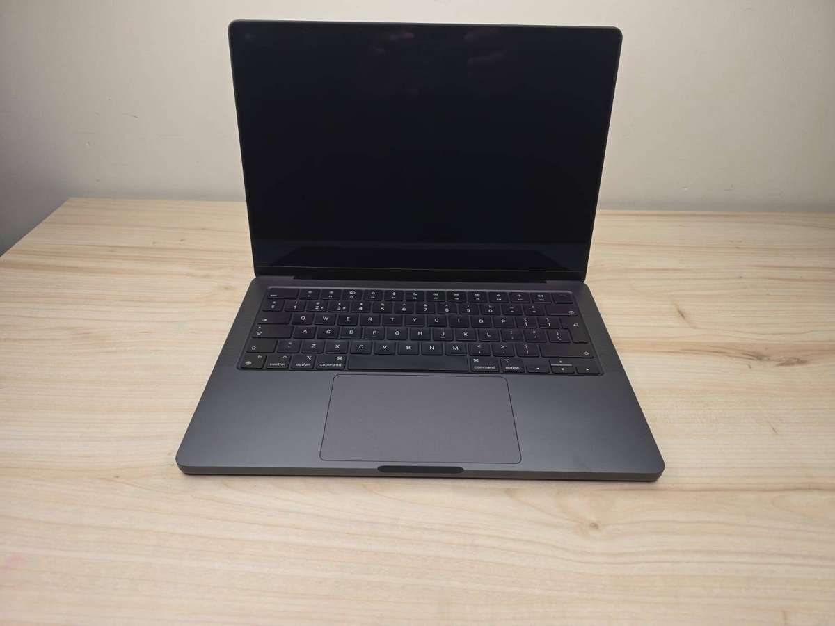 Apple MacBook Pro 14 M4 16GB RAM 512GB SSD | Space Black | Battery Health 97%