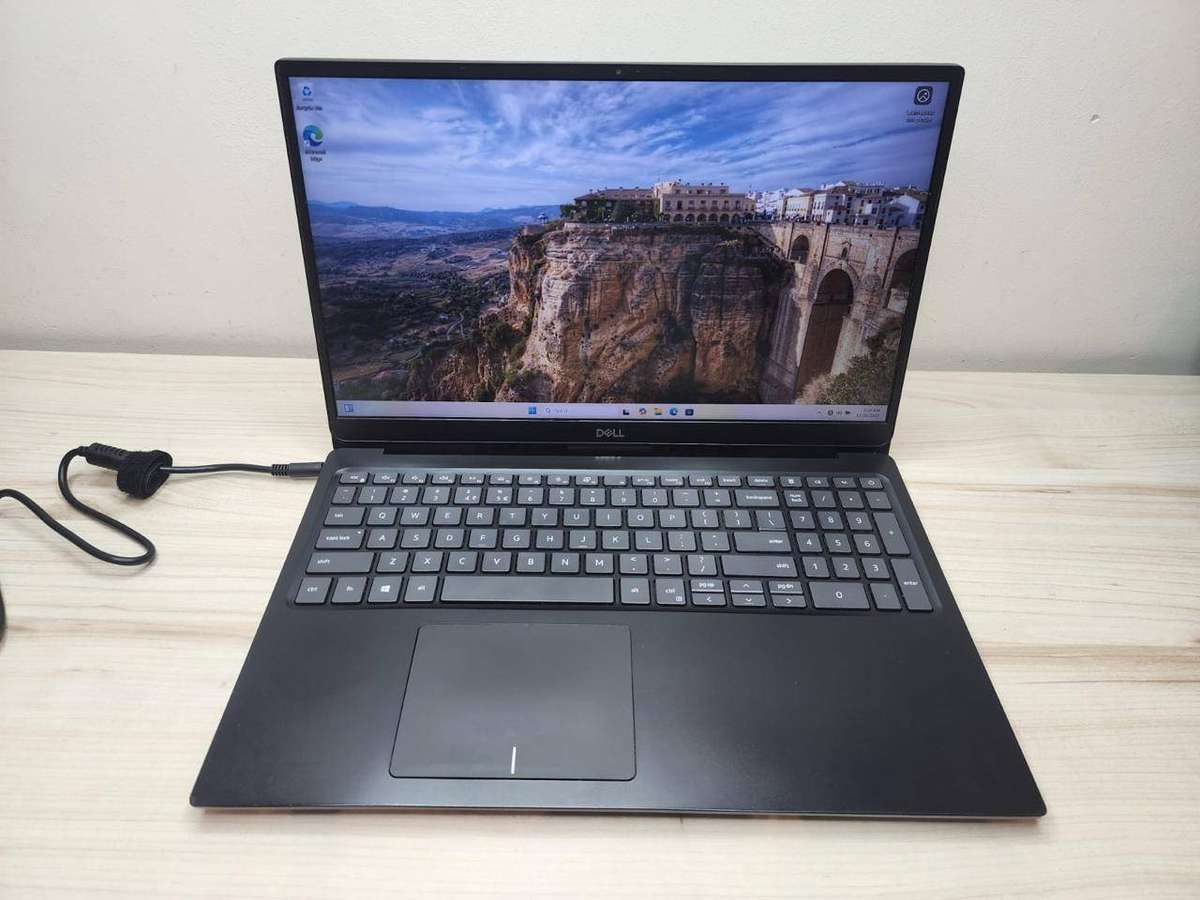 Dell Vostro 5590 | i5 10th Gen | 8GB RAM | 256GB SSD | 15.6