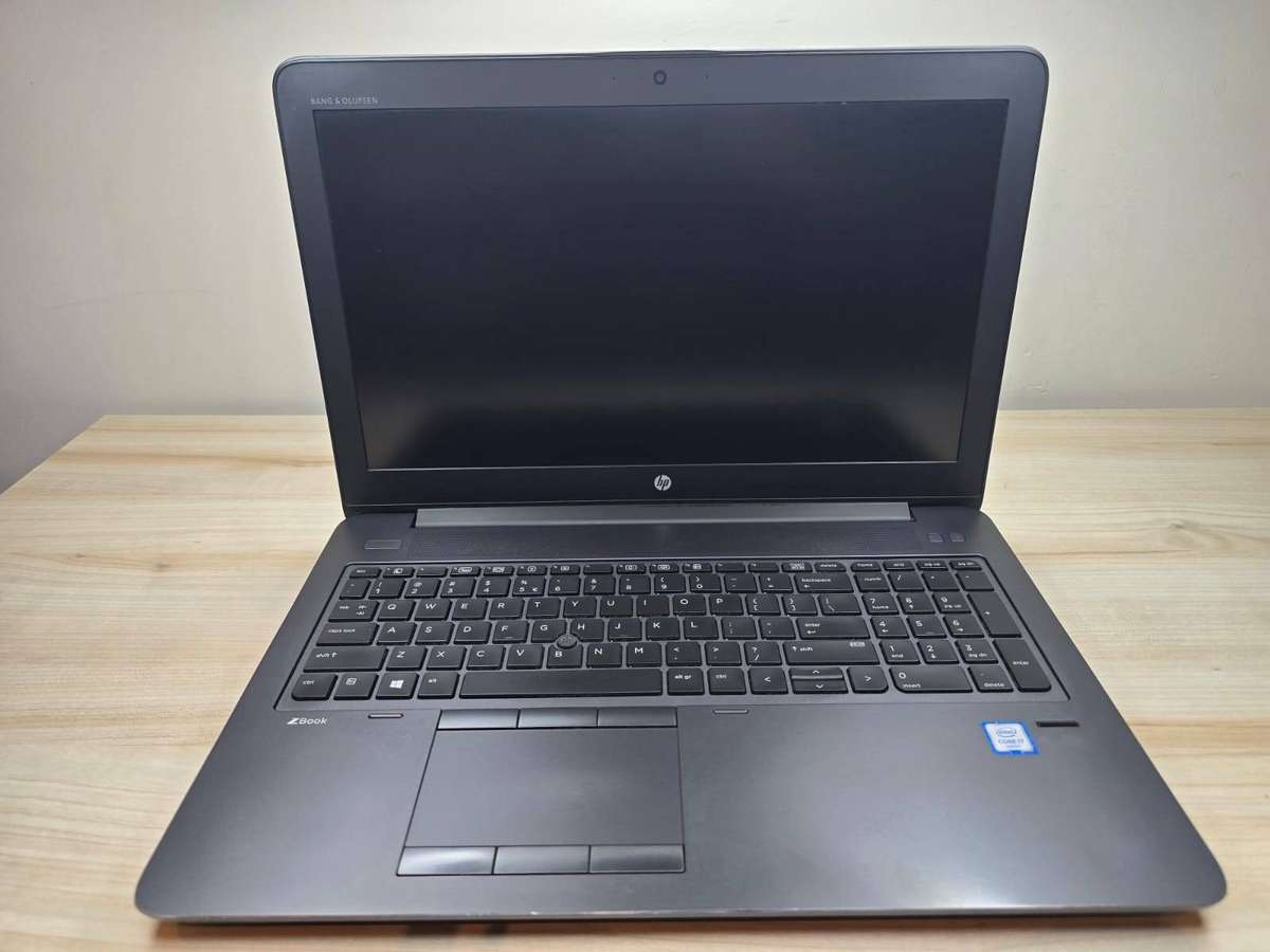 HP ZBook 15 G3 Mobile Workstation  Intel Core i7 | 16GB RAM | 512GB SSD | NVIDIA Quadro M1000M 2GB