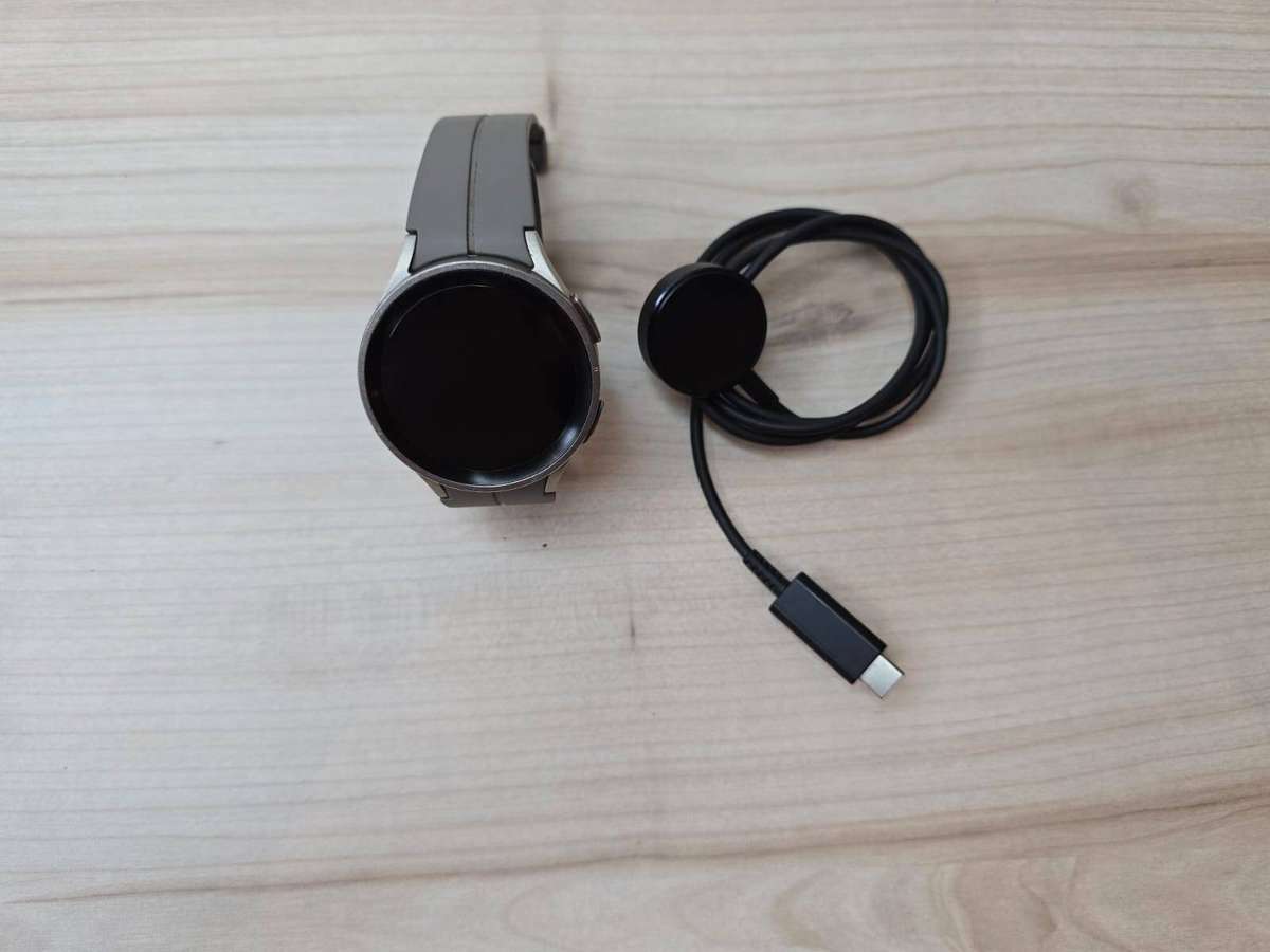 Samsung Galaxy Watch 5 Pro (SM-R920) | 45mm | GPS | Gray | Android Compatible