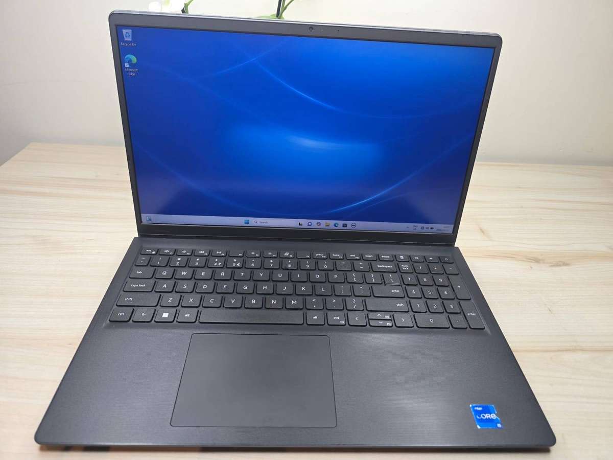 Dell Vostro 15 3510 | Intel Core i5-1135G7 11th Gen | 8GB RAM | 256GB SSD | 15.6