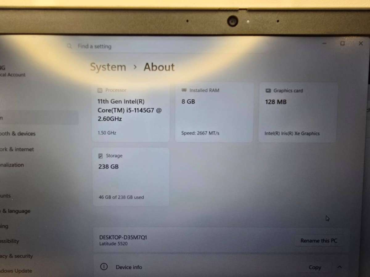 Dell Latitude 5520 | i5-1145G7 vPro 11th Gen | 8GB | 256GB SSD | LTE | Iris Xe