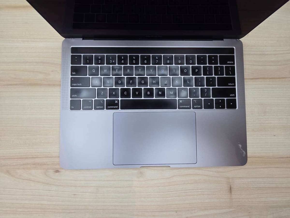 Apple MacBook Pro 13-inch 2018 | Core i5 | 16GB RAM | 256GB SSD | Touch Bar | Space Grey