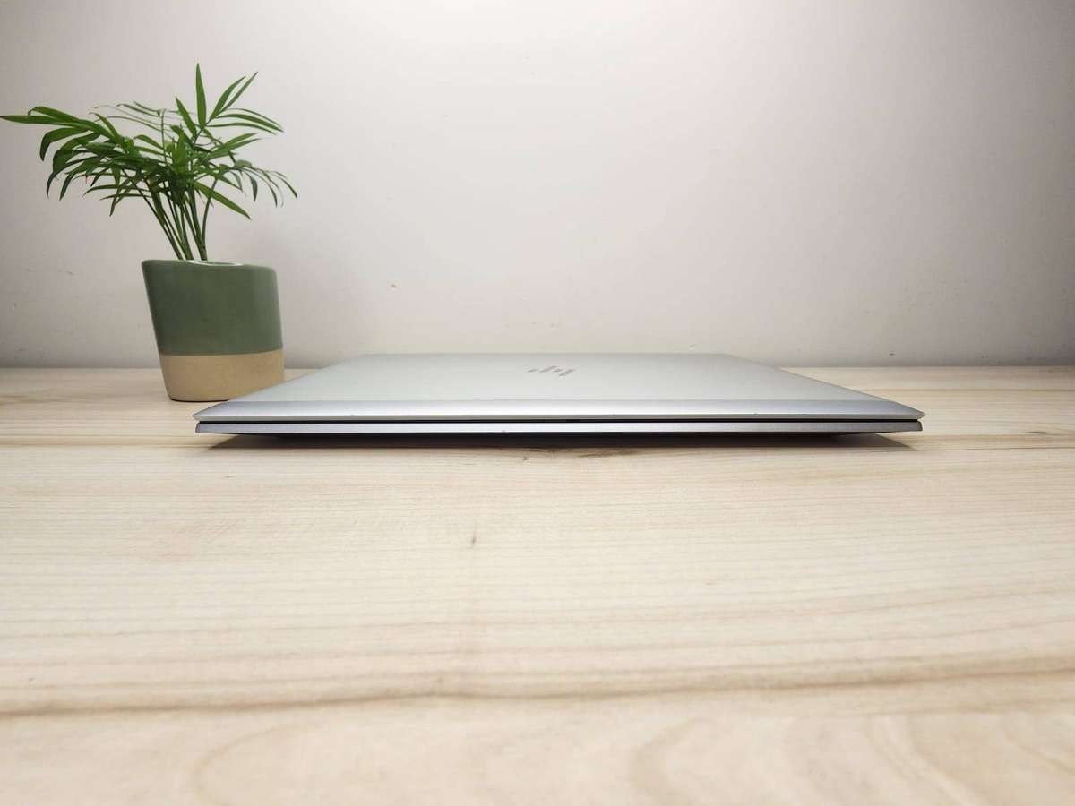 HP EliteBook 840 G8 LTE  11th Gen Intel Core i5  16GB  512GB SSD MINT