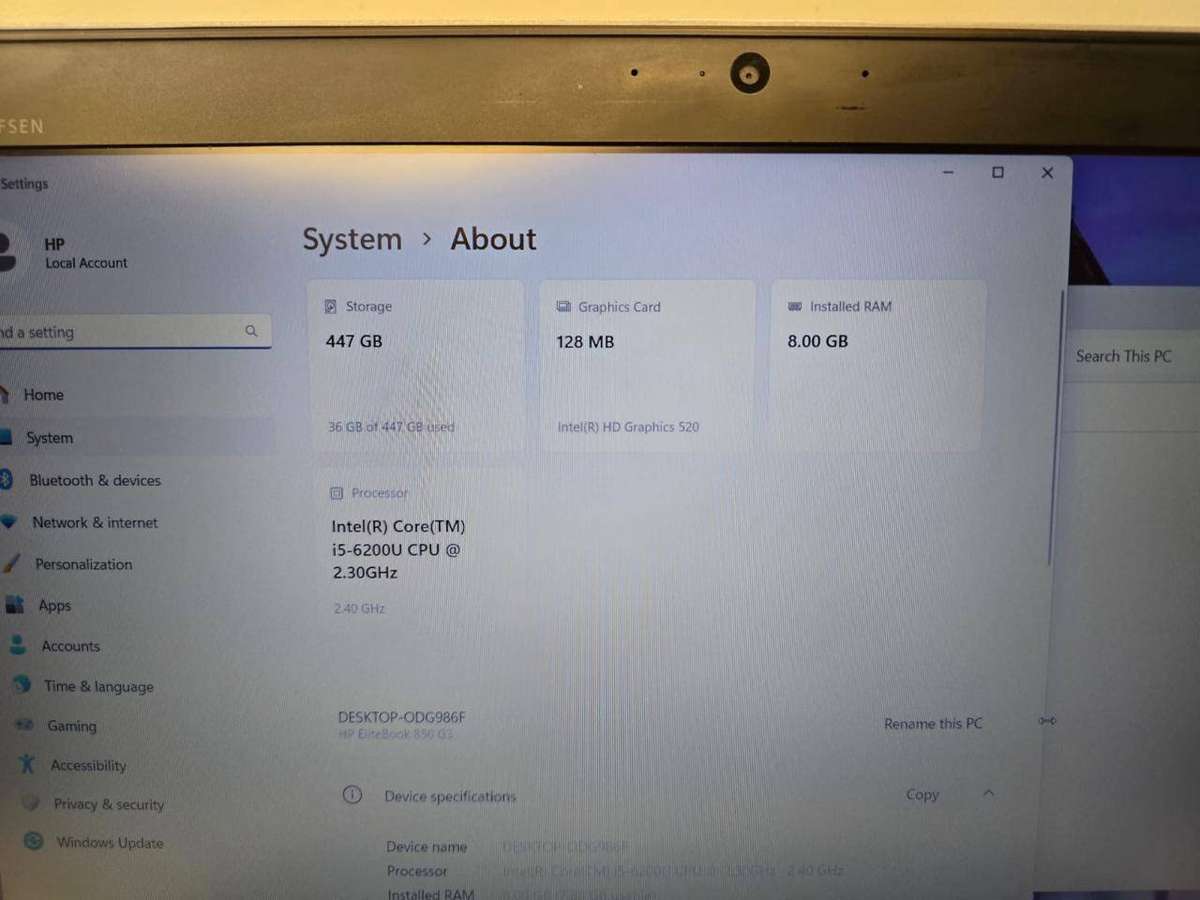 HP EliteBook 850 G3 | i5-6200U / 8GB / 256GB SSD | 15.6
