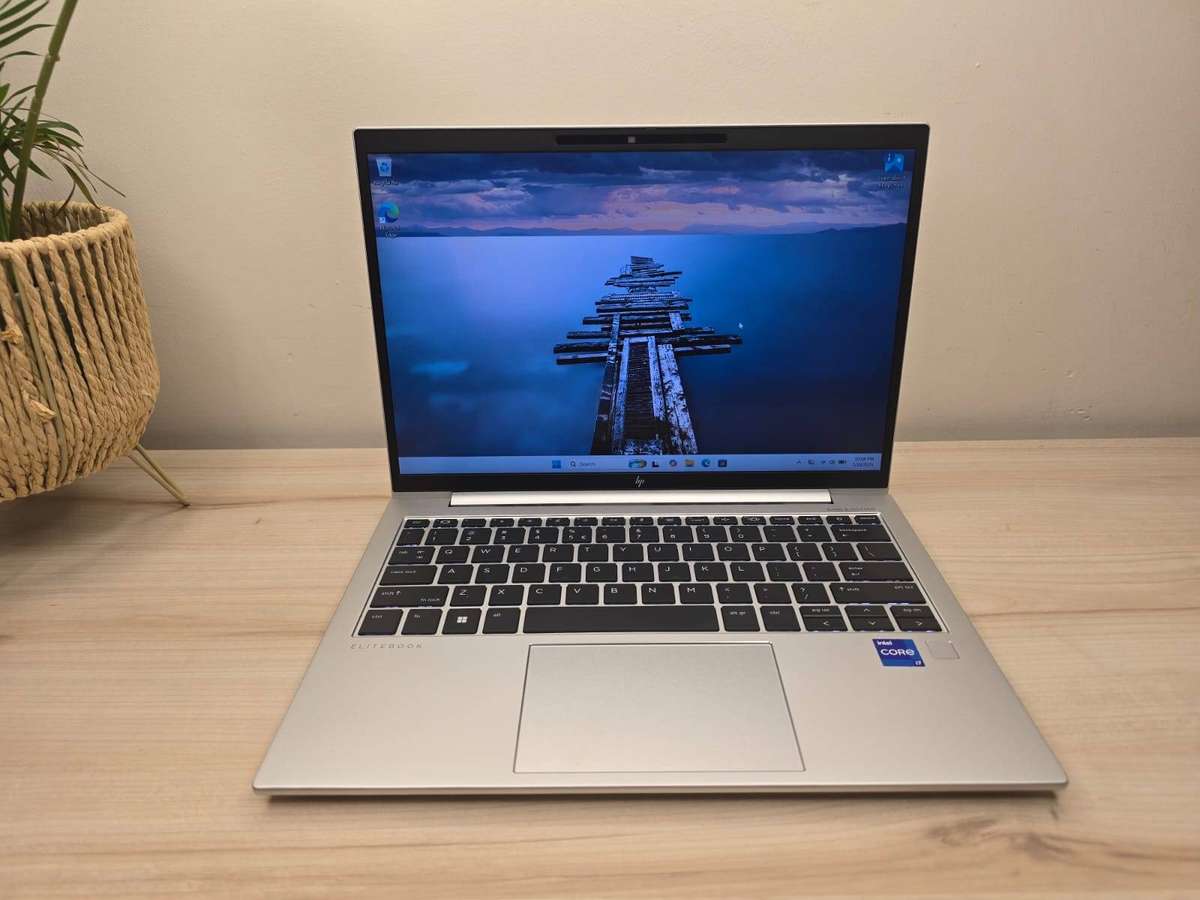 HP EliteBook 830 G10 Touch | 13th Gen Intel Core i7-1355U | 16GB RAM | 512GB SSD | LTE
