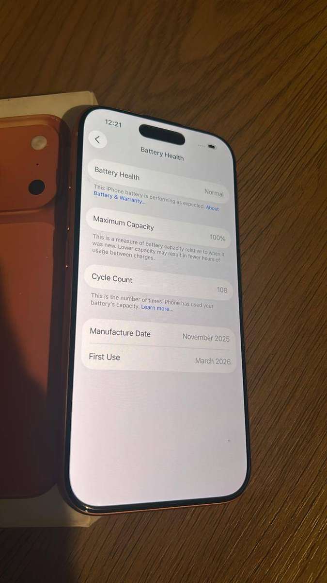 APPLE IPHONE 17 PRO 256GB | 100% BATTERY | APPLE WARRANTY | LIKE NEW