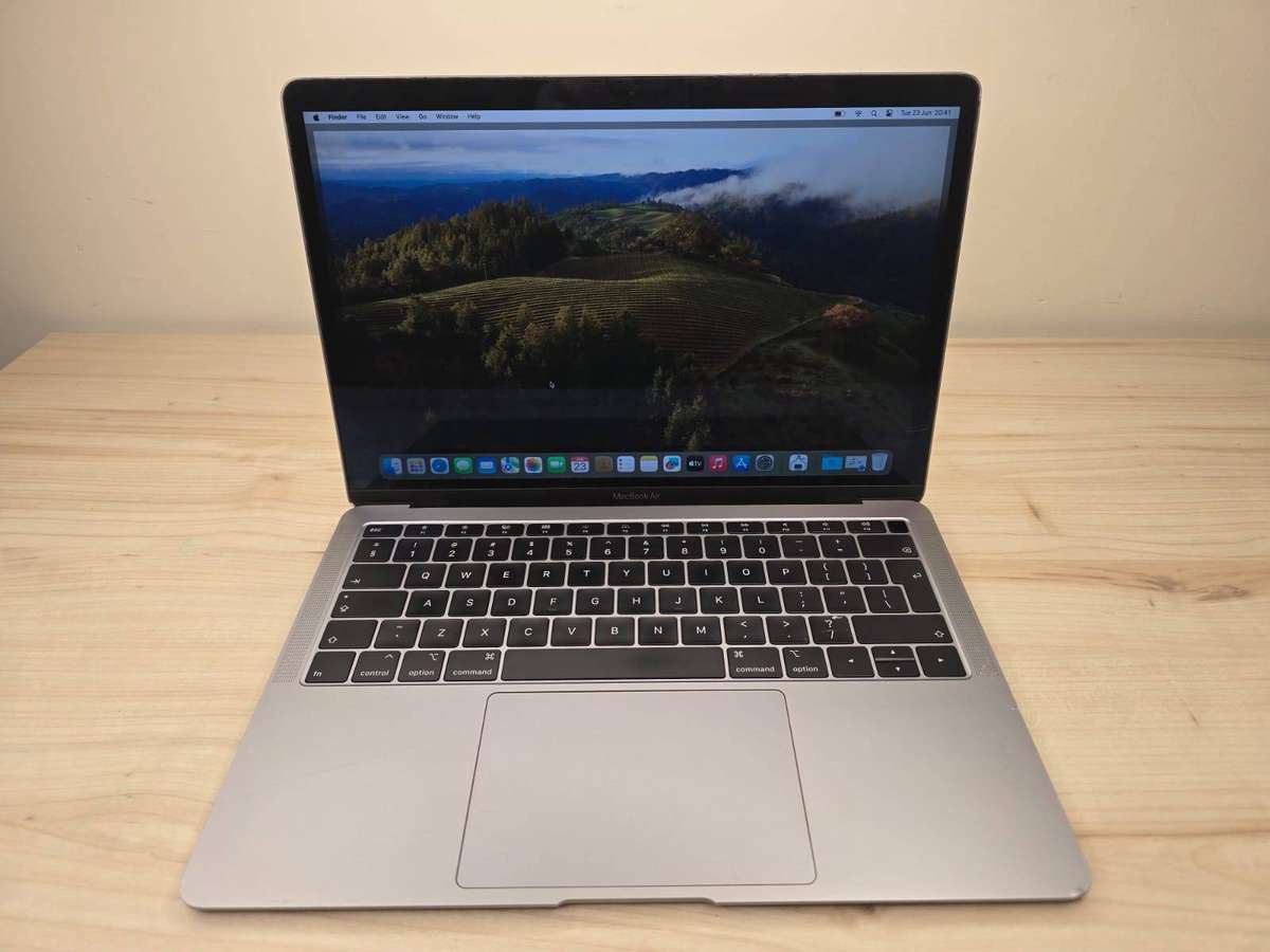 Apple MacBook Air 13 Retina (2018) | Intel i5 | 8GB RAM | 128GB SSD | Space Grey | macOS Sonoma