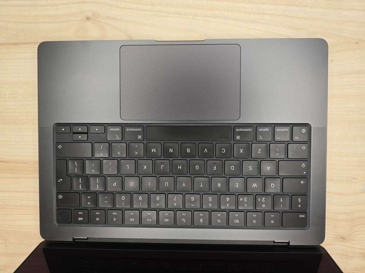 Apple MacBook Pro 14 M4 16GB RAM 512GB SSD | Space Black | Battery Health 97%
