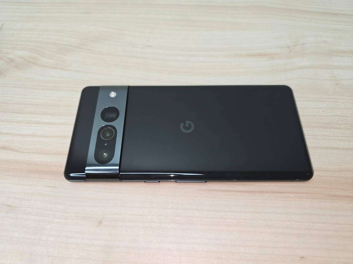 Google Pixel 7 Pro 128GB  Obsidian  Like New