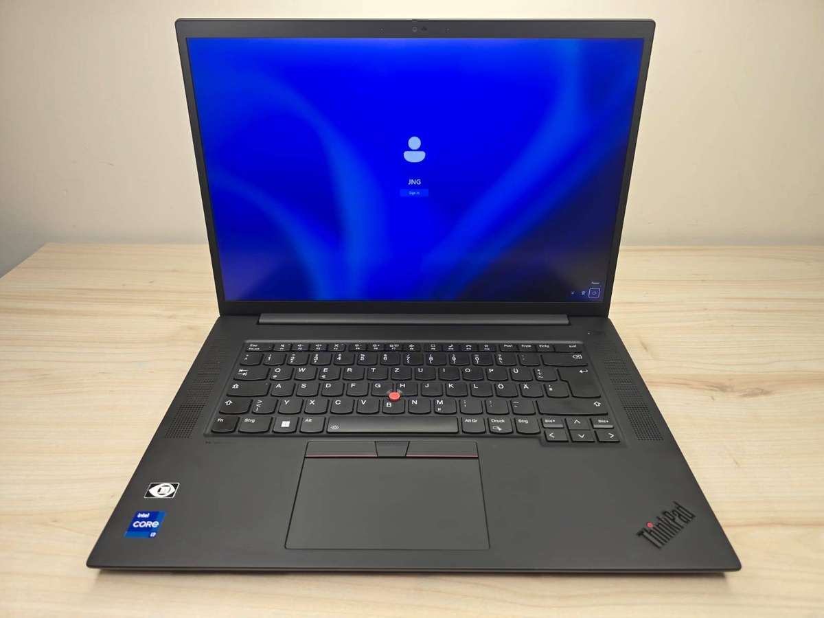 Lenovo ThinkPad X1 Extreme Gen 5  Intel Core i7 12th Gen  RTX 3050 Ti  32GB RAM  1TB SSD  16