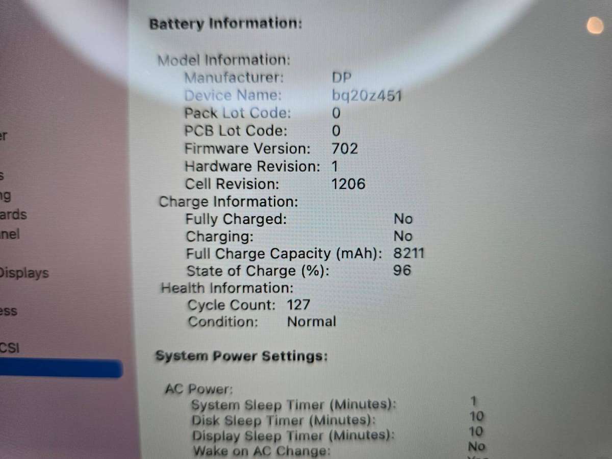 MacBook Pro 15 i7 QUAD  RETINA  SSD  BIG SCREEN DEAL