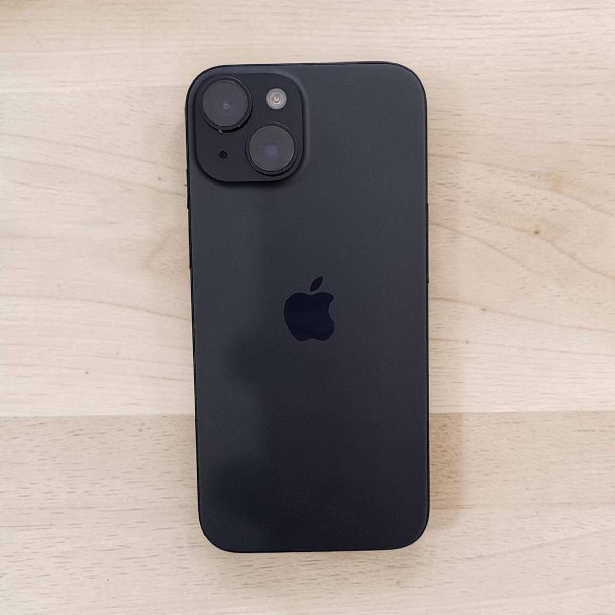 Apple iPhone 15 128GB Black  87% Battery Health  Clean Good Condition