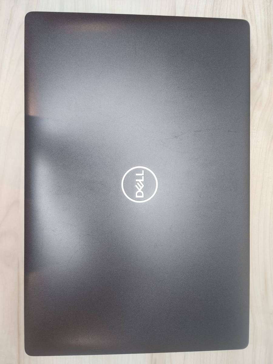 Dell Latitude 5400 i5 8th gen 8gb ram 256gb ssd lte