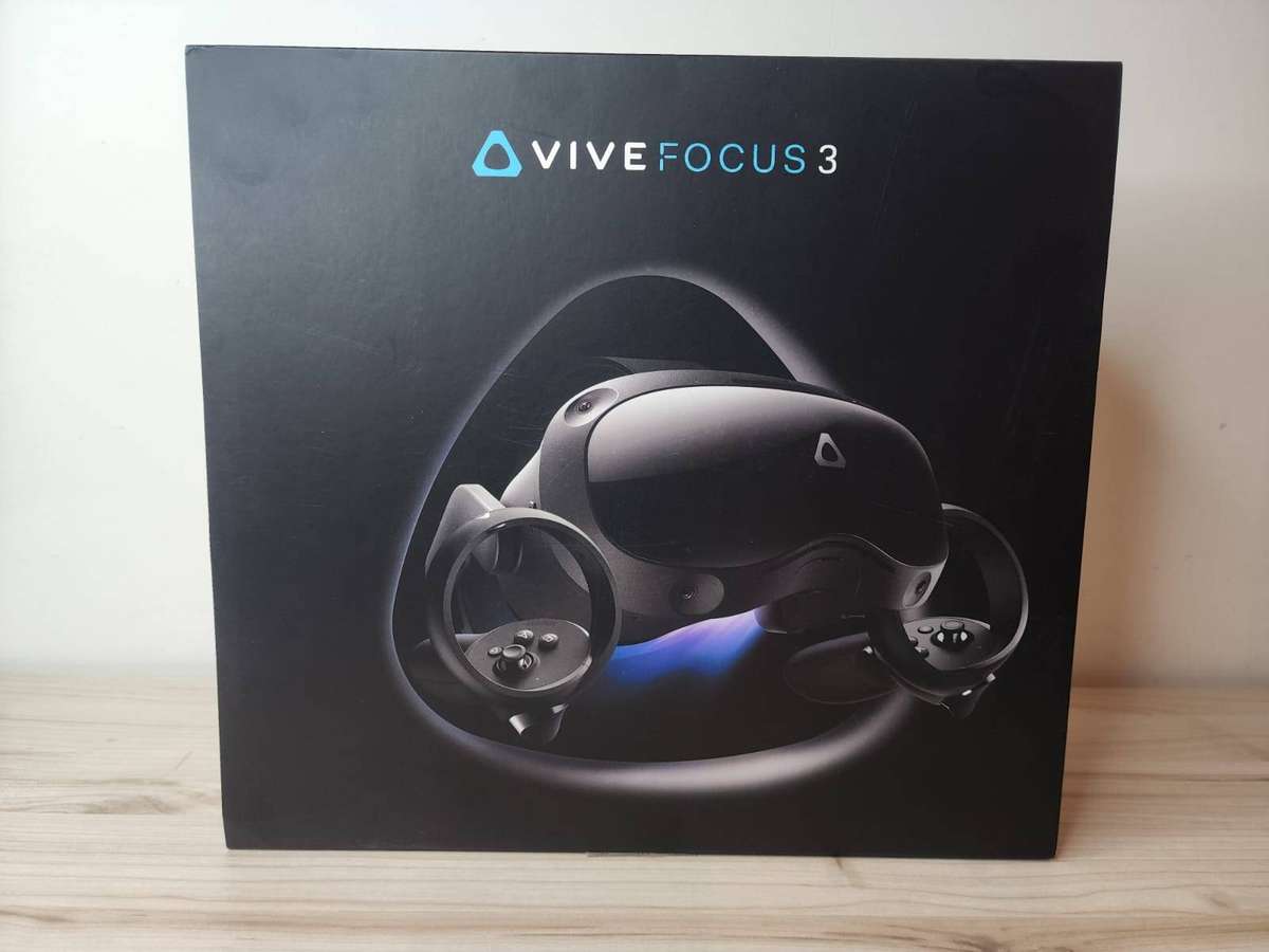 HTC Vive Focus 3 Standalone VR Headset Kit (99HASY000-00) | 5K Resolution | Snapdragon XR2 |