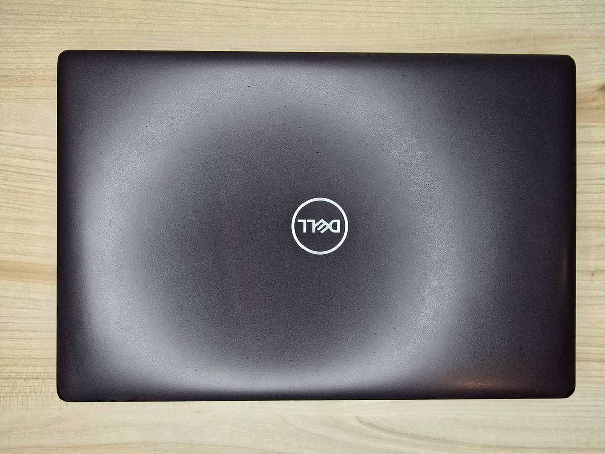Dell Latitude 5400 i5 8th gen 8gb ram 256gb ssd lte