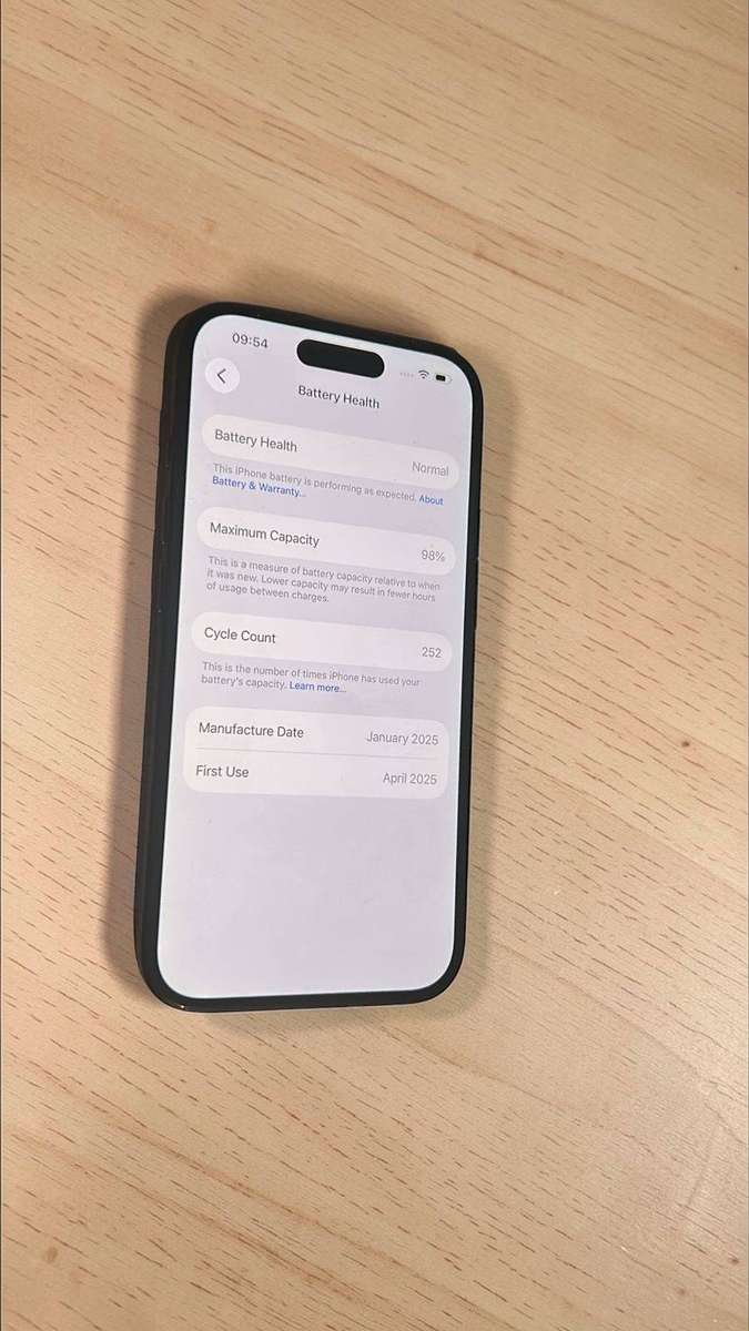 Apple iPhone 16 128GB Black