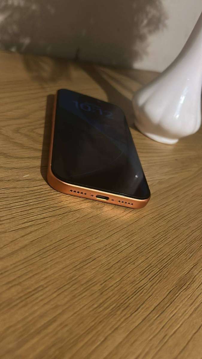 APPLE IPHONE 17 PRO 256GB | 100% BATTERY | APPLE WARRANTY | LIKE NEW