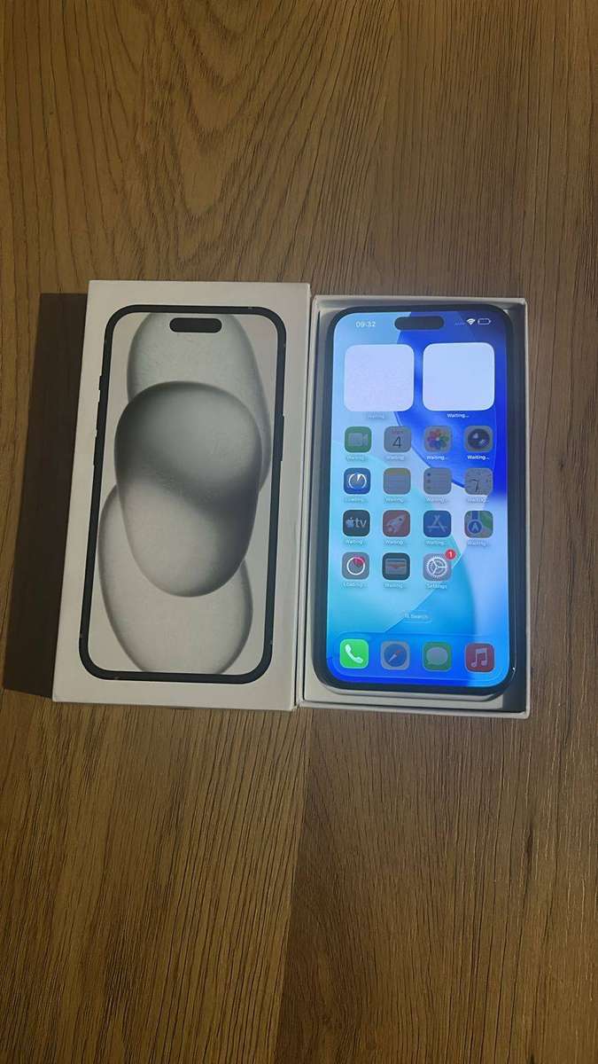Apple iPhone 15 Plus 128GB Midnight Dual SIM Mint
