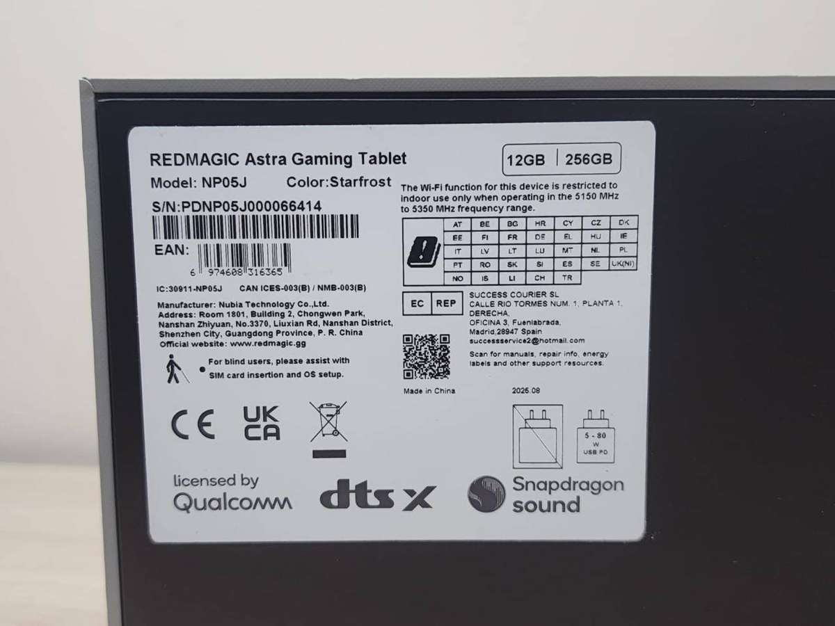 REDMAGIC Astra Gaming Tablet 12GB RAM 256GB | Snapdragon | Mint Condition |