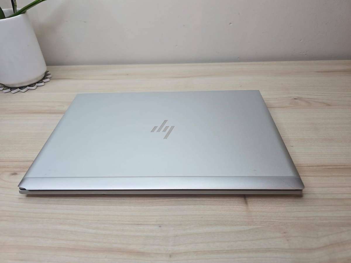 HP EliteBook 840 G8 LTE  11th Gen Intel Core i5  8GB  256Gb Ssd