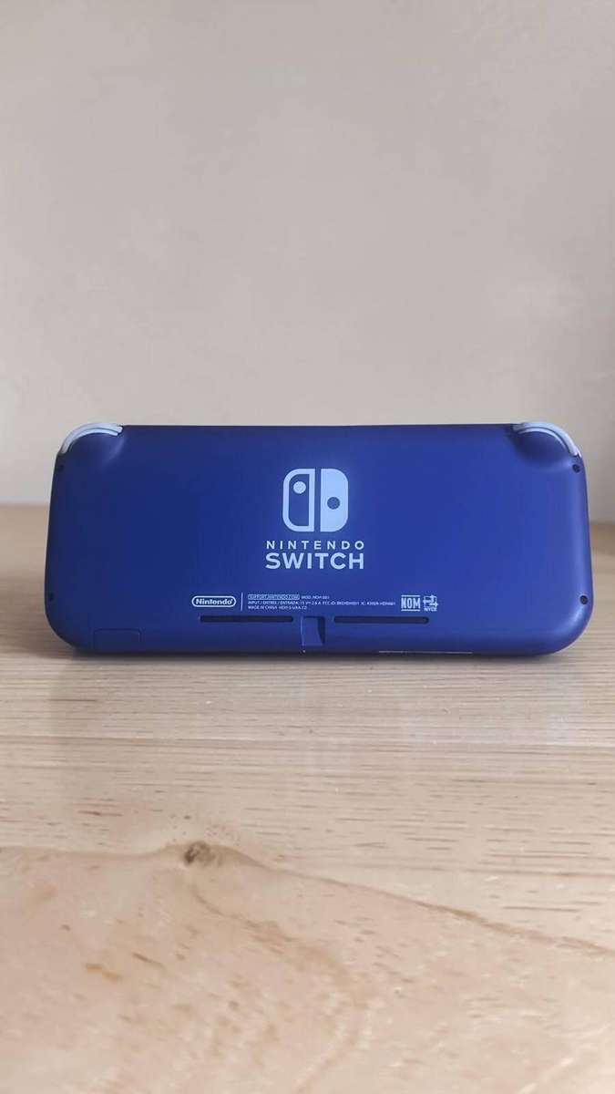 Nintendo Switch Lite Blue Console