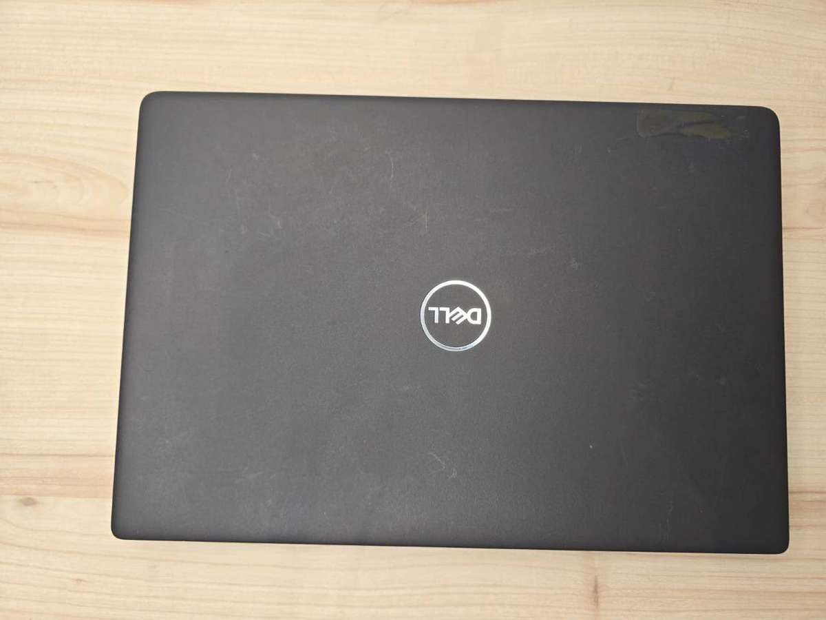 Dell Latitude 3410 | 10th Gen i5-10310U, 8GB, 256GB SSD, 14