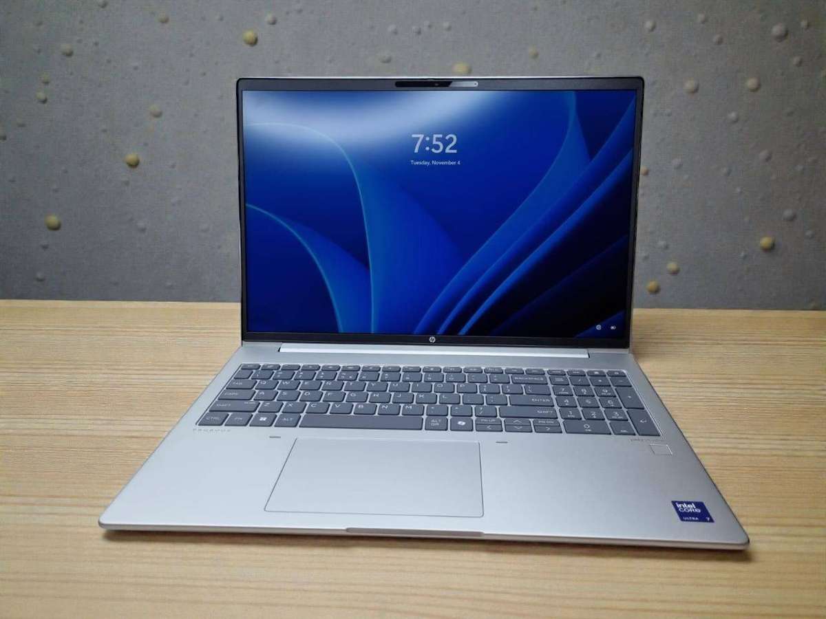 HP ProBook 460 G11  Intel Core Ultra 7 155U  16GB RAM  512GB SSD  16