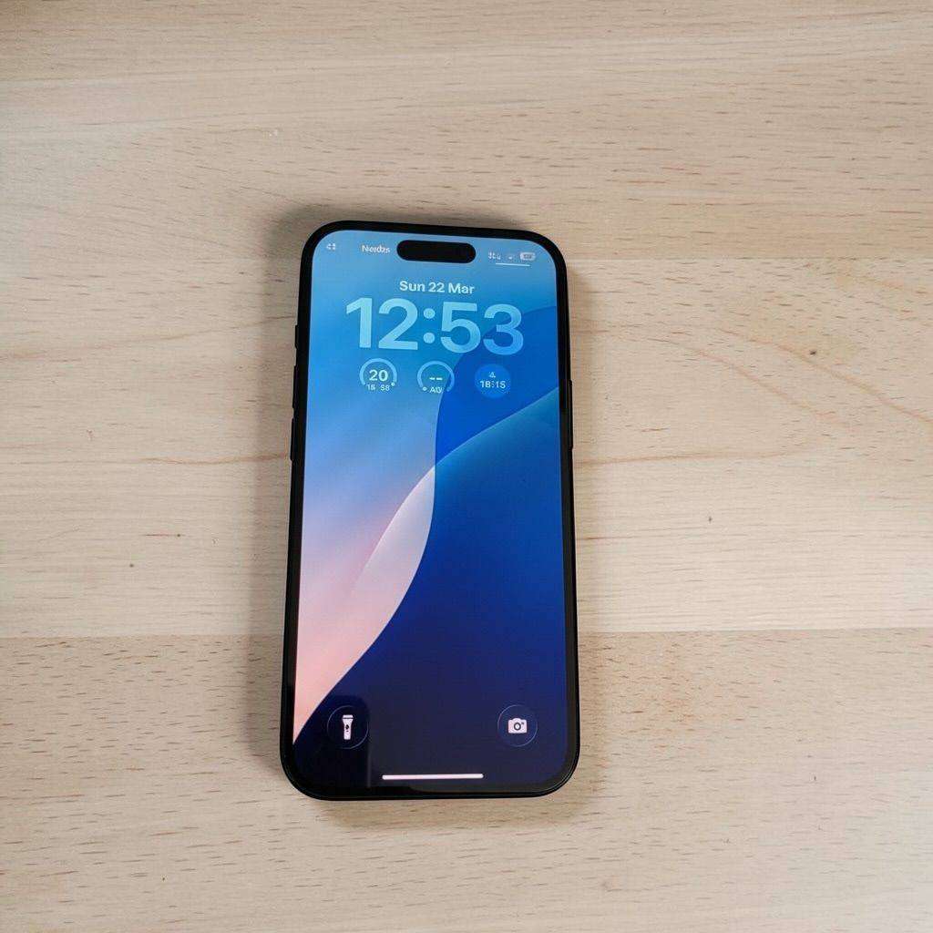 Apple iPhone 15 128GB Black  94% batt health.