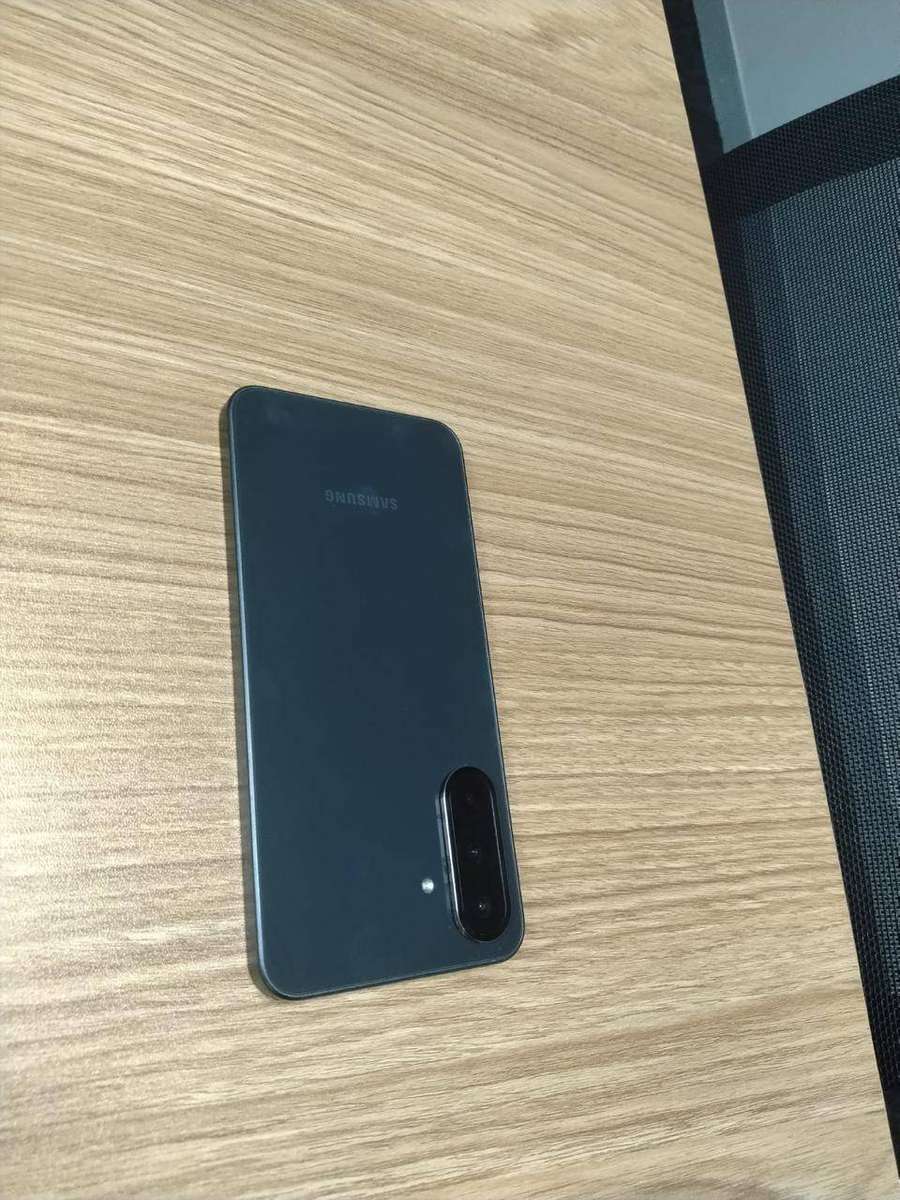 Samsung Galaxy A36 5G Dual SIM (SM-A366B/DS) 128GB 6GB RAM  Black Mint