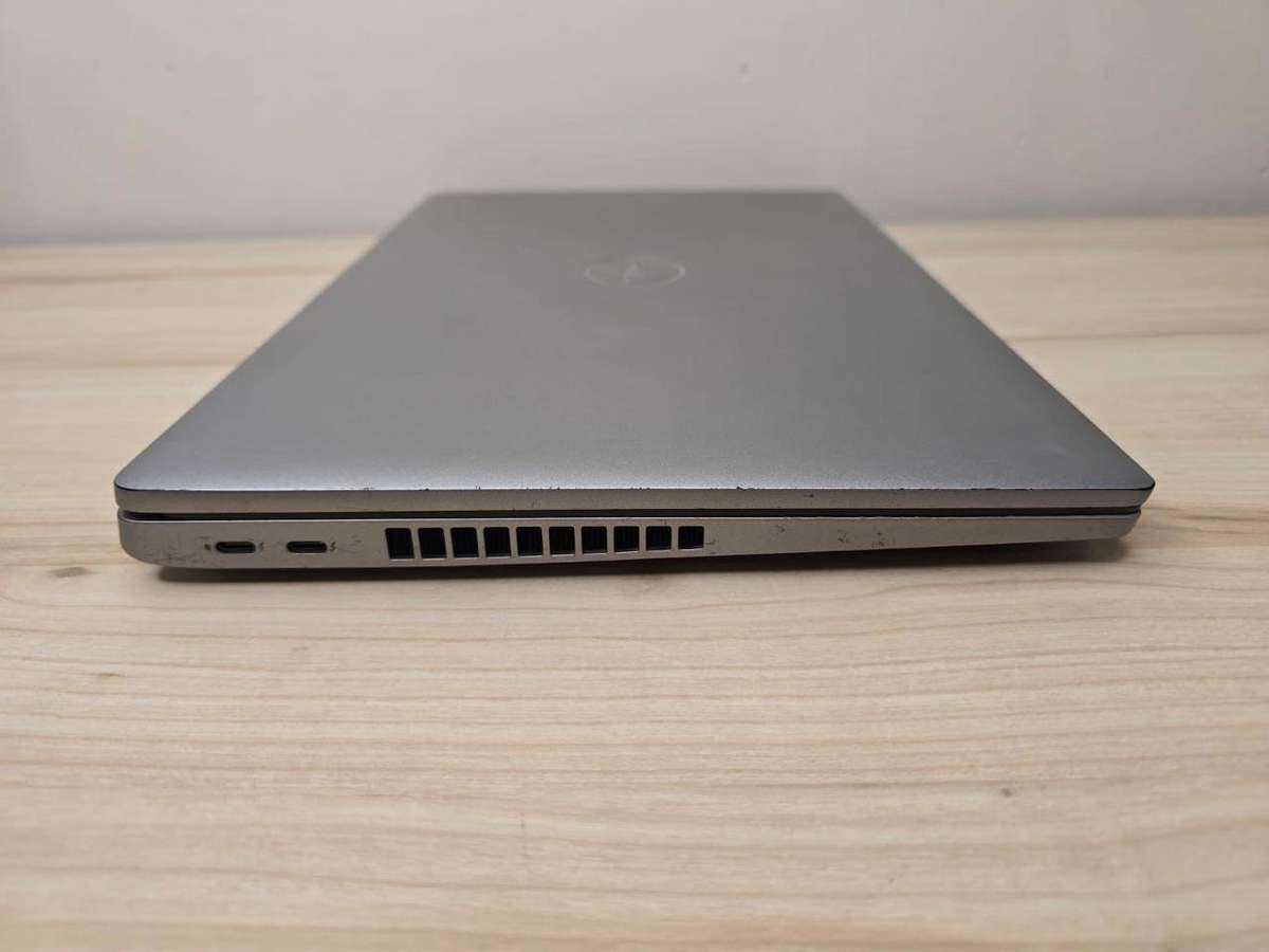 Dell Latitude 5520 | i5-1145G7 vPro 11th Gen | 8GB | 256GB SSD | LTE | Iris Xe