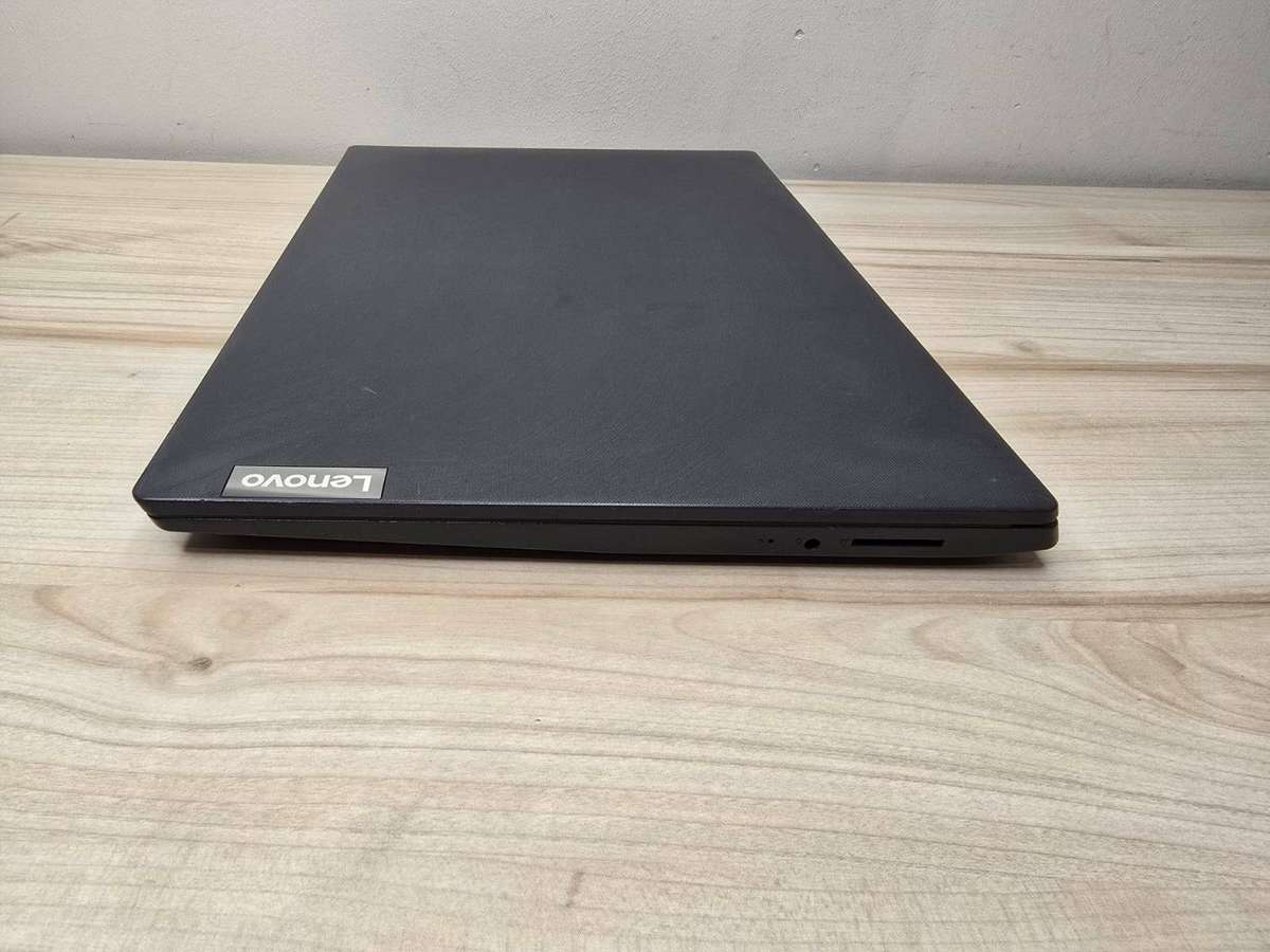 Lenovo V15 · Core i5 10th Gen · 12GB RAM · 256B SSD · 15.6"