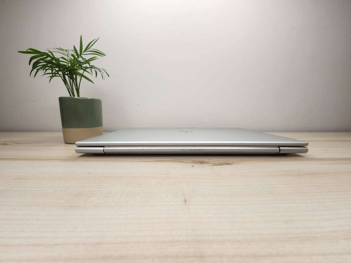 HP EliteBook 840 G8 LTE  11th Gen Intel Core i5  16GB  512GB SSD MINT