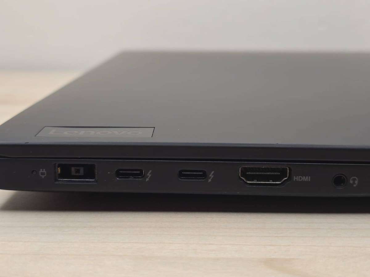 Lenovo ThinkPad X1 Extreme Gen 5  Intel Core i7 12th Gen  RTX 3050 Ti  32GB RAM  1TB SSD  16